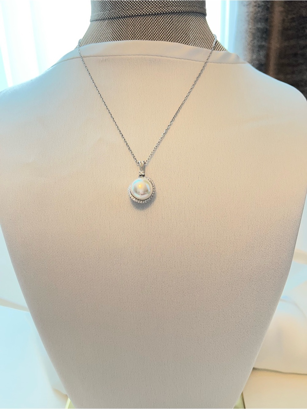 Majorica 1890 925 Sterling Silver Pearl Halo Necklace